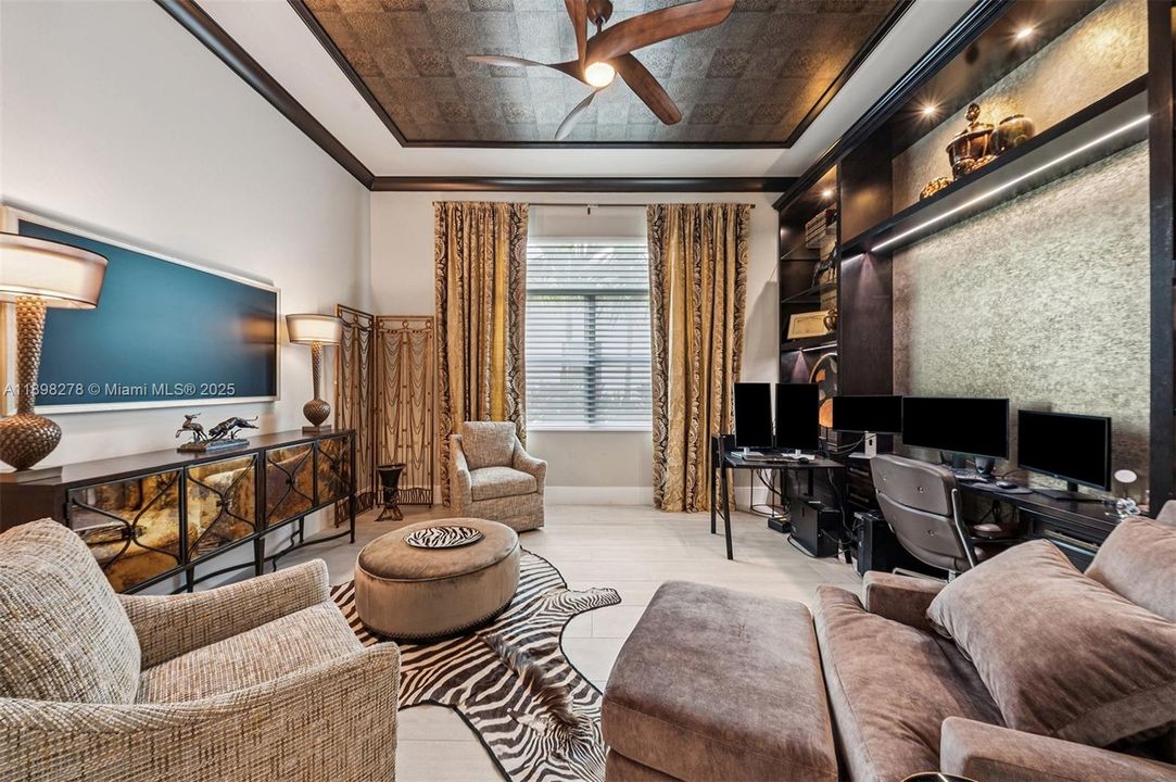 待售: $2,799,000 (3 贝兹, 3 浴室, 3915 平方英尺)