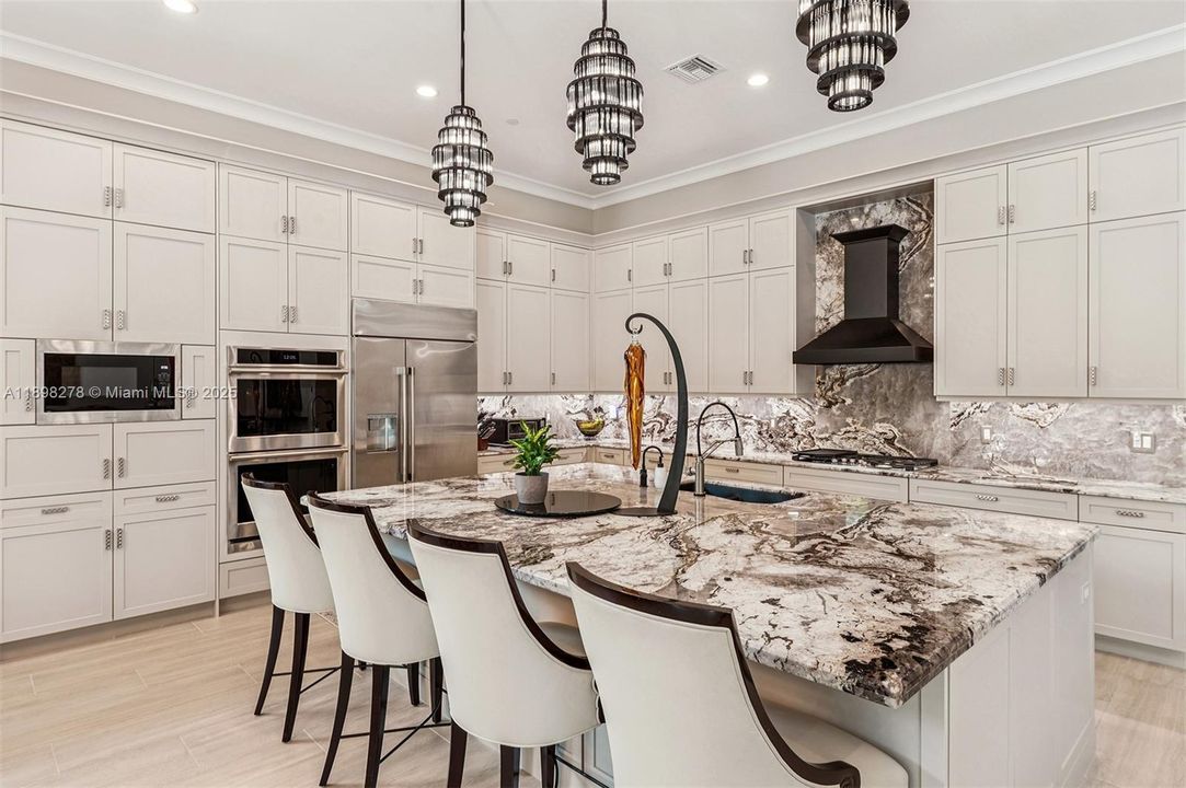 待售: $2,799,000 (3 贝兹, 3 浴室, 3915 平方英尺)