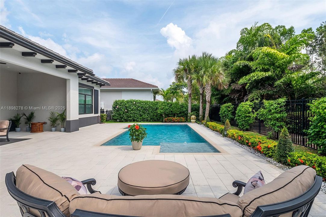 待售: $2,799,000 (3 贝兹, 3 浴室, 3915 平方英尺)