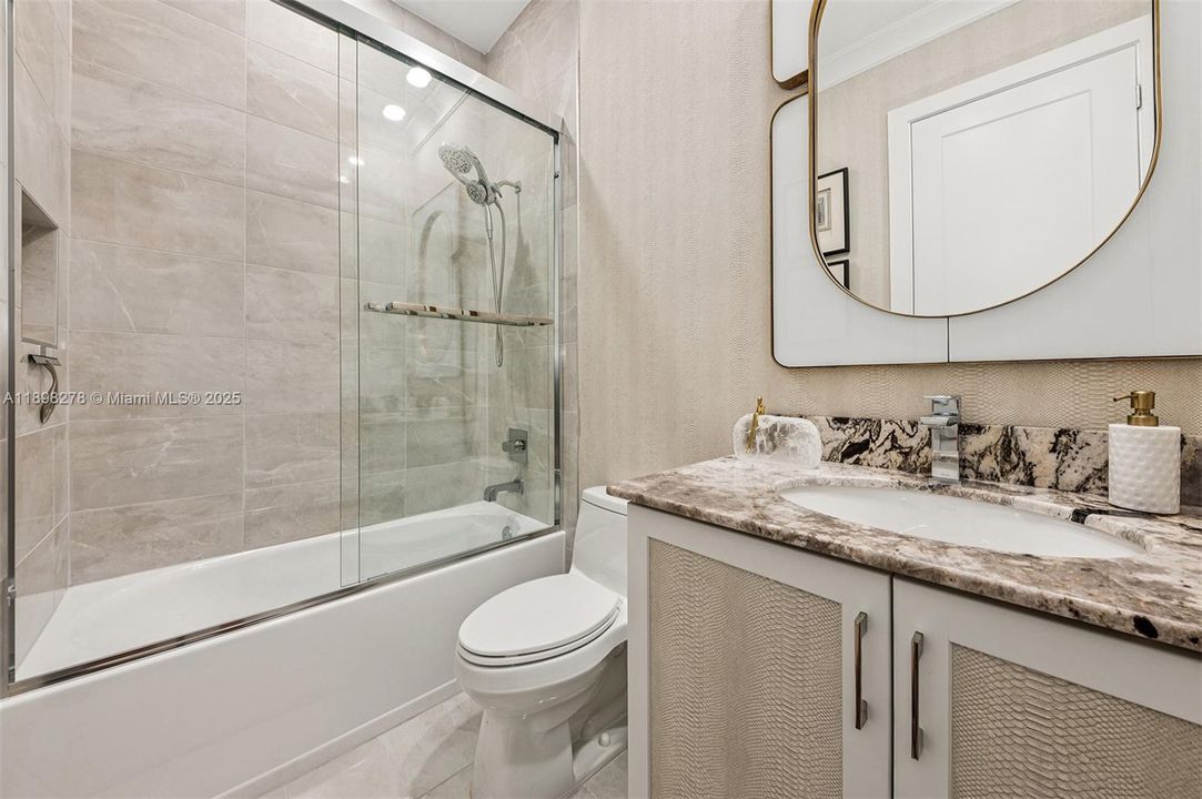 待售: $2,799,000 (3 贝兹, 3 浴室, 3915 平方英尺)