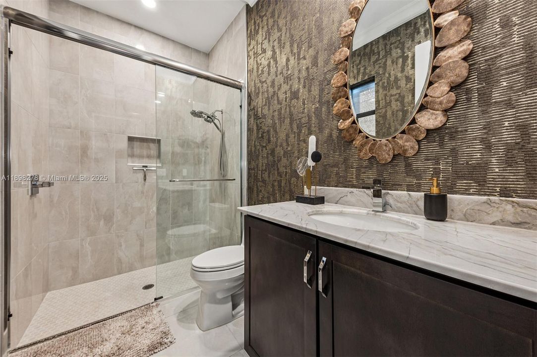 待售: $2,799,000 (3 贝兹, 3 浴室, 3915 平方英尺)