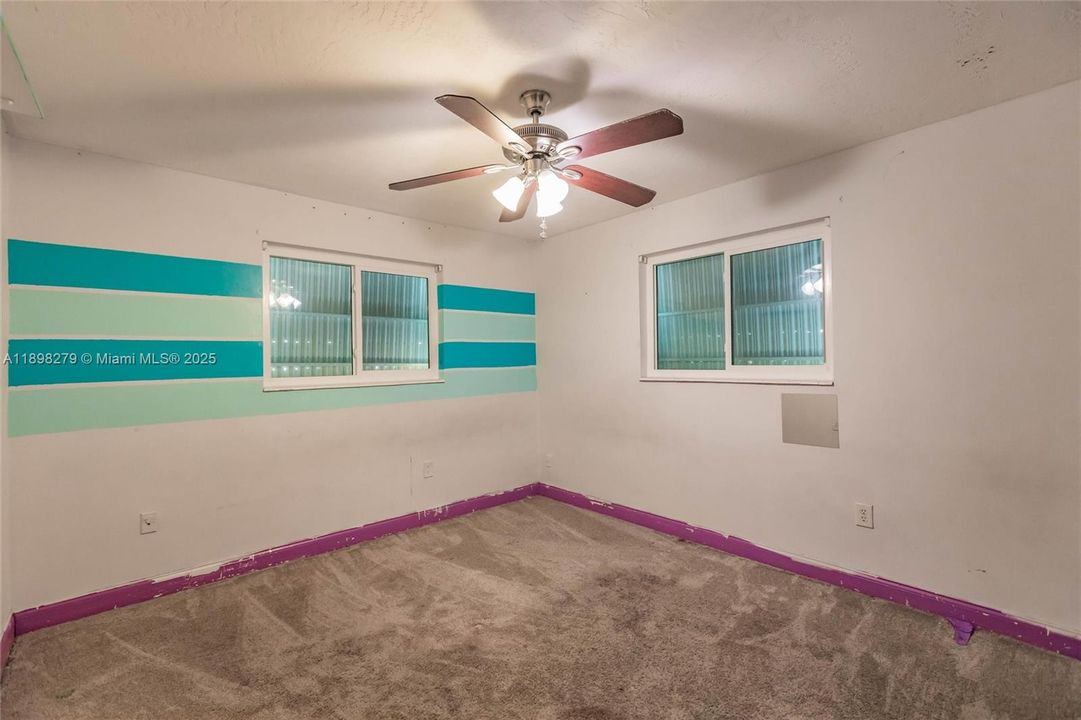 待售: $415,000 (2 贝兹, 2 浴室, 1257 平方英尺)