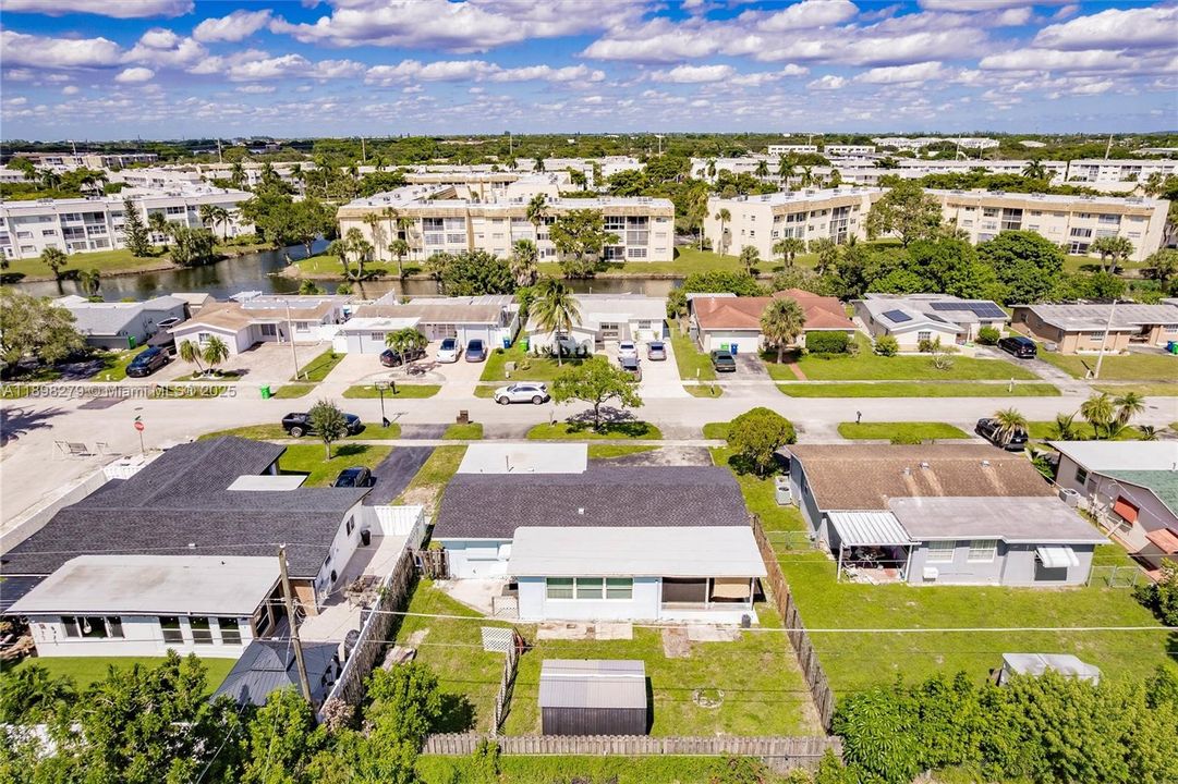 待售: $415,000 (2 贝兹, 2 浴室, 1257 平方英尺)