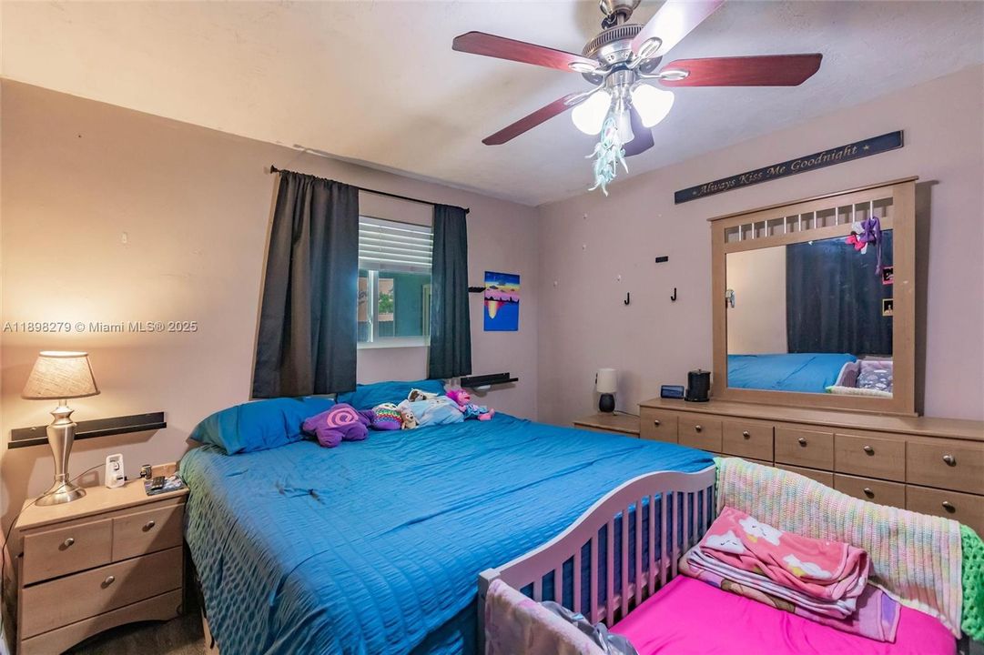 待售: $415,000 (2 贝兹, 2 浴室, 1257 平方英尺)