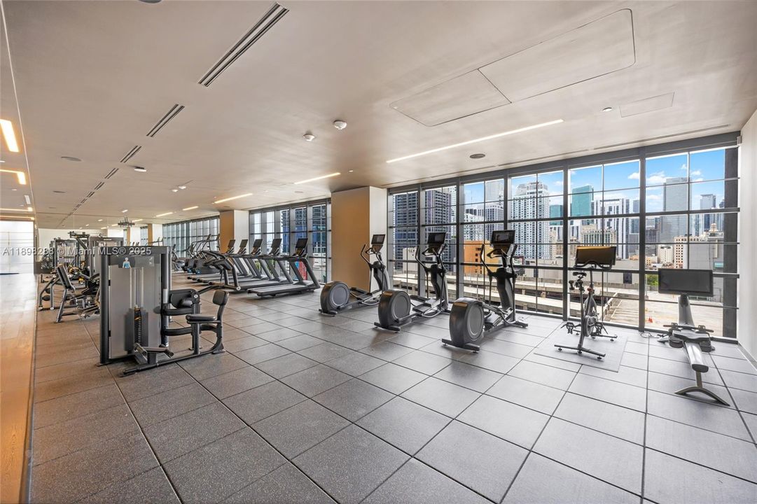 На продажу: $860,000 (2 спален, 2 ванн, 907 Квадратных фут)