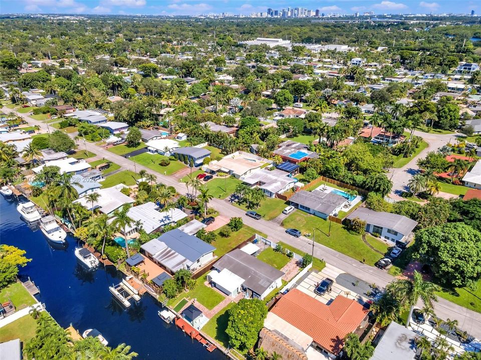 待售: $719,000 (3 贝兹, 2 浴室, 1372 平方英尺)