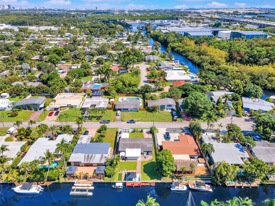 待售: $719,000 (3 贝兹, 2 浴室, 1372 平方英尺)