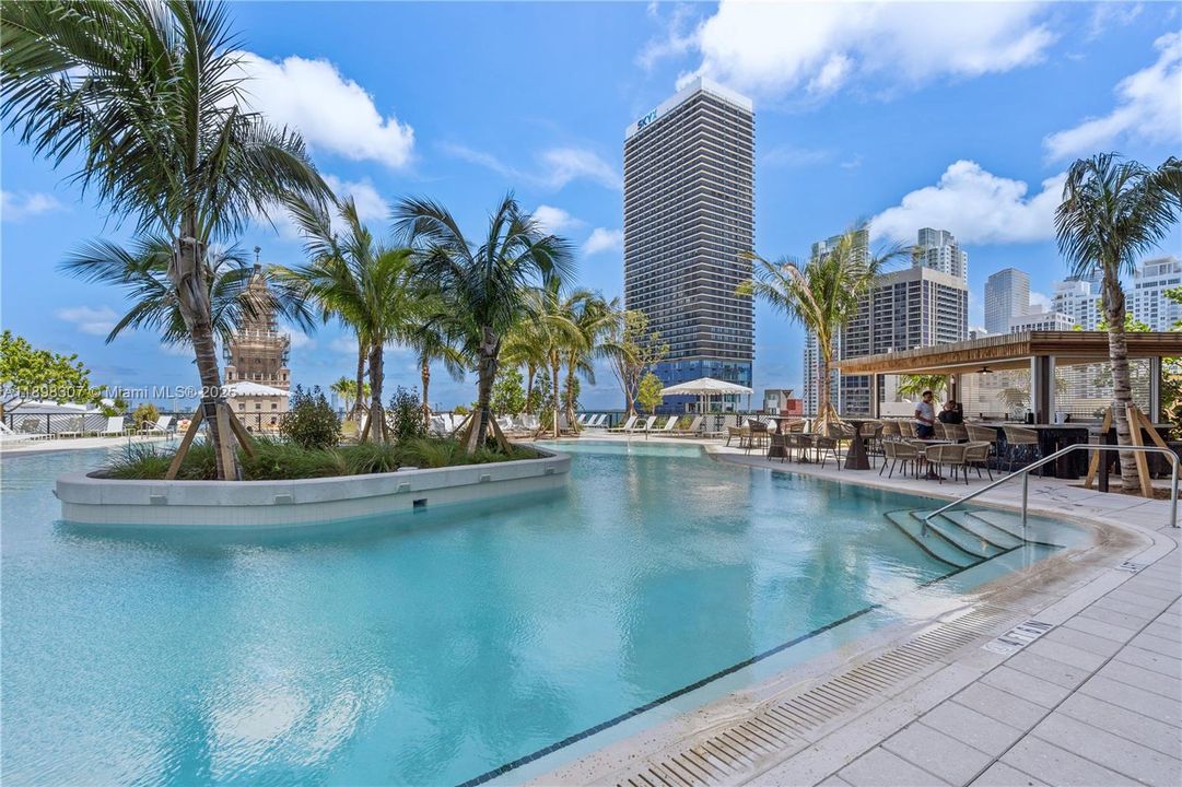 待售: $265,000 (3 贝兹, 2 浴室, 1246 平方英尺)