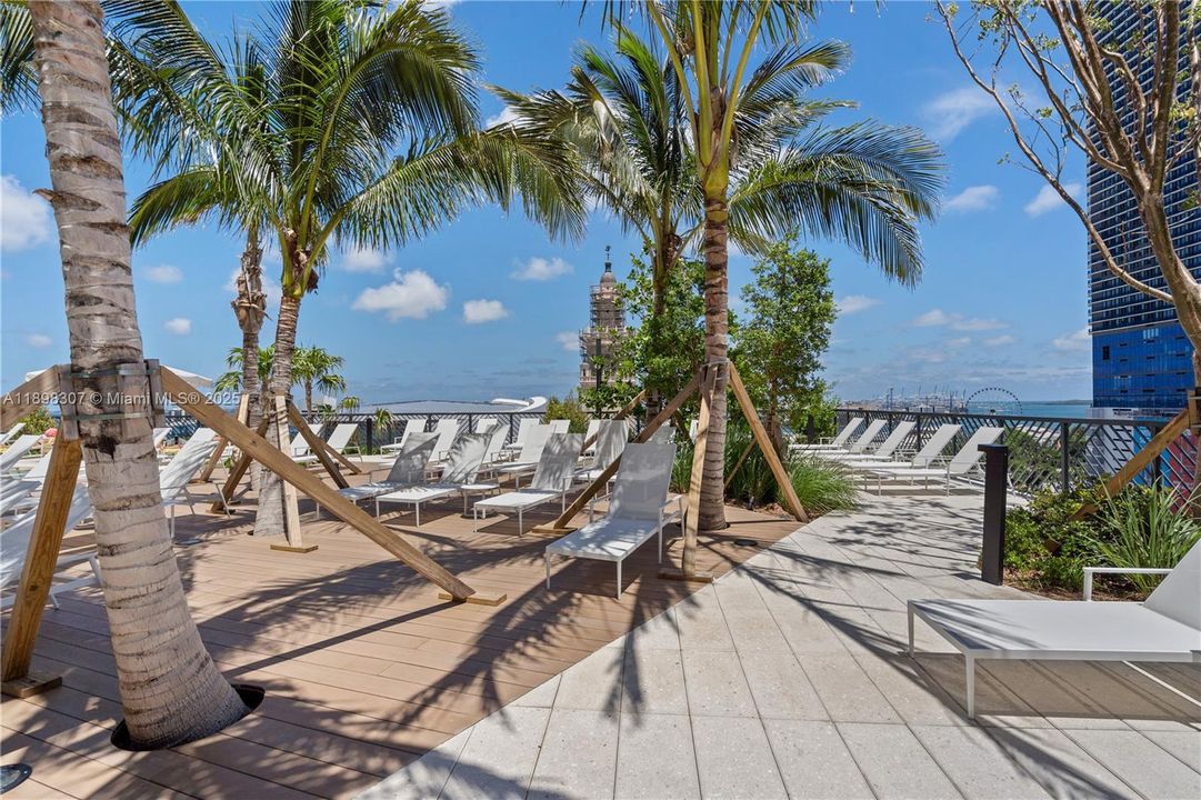 待售: $265,000 (3 贝兹, 2 浴室, 1246 平方英尺)