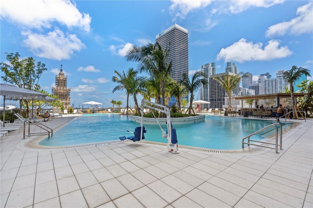 待售: $265,000 (3 贝兹, 2 浴室, 1246 平方英尺)