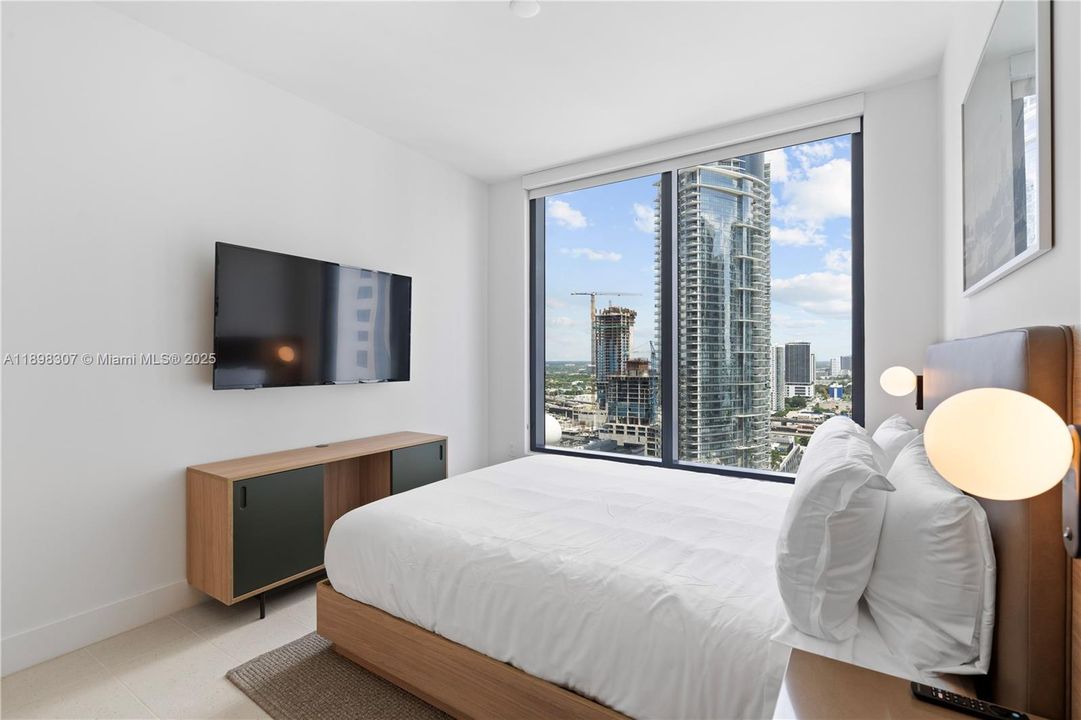 待售: $265,000 (3 贝兹, 2 浴室, 1246 平方英尺)