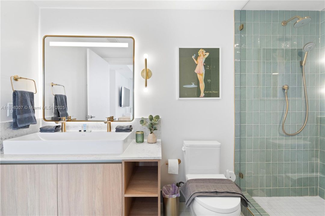 待售: $265,000 (3 贝兹, 2 浴室, 1246 平方英尺)