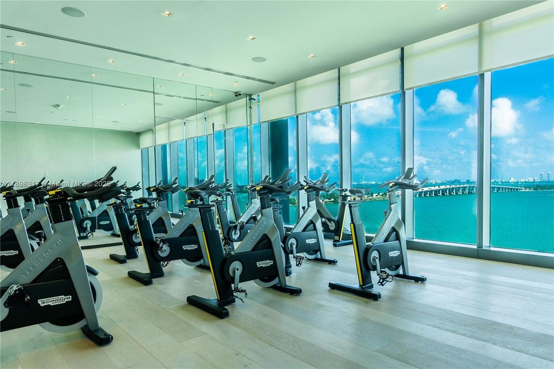 For Rent: $25,000 (4 beds, 4 baths, 2887 Square Feet)