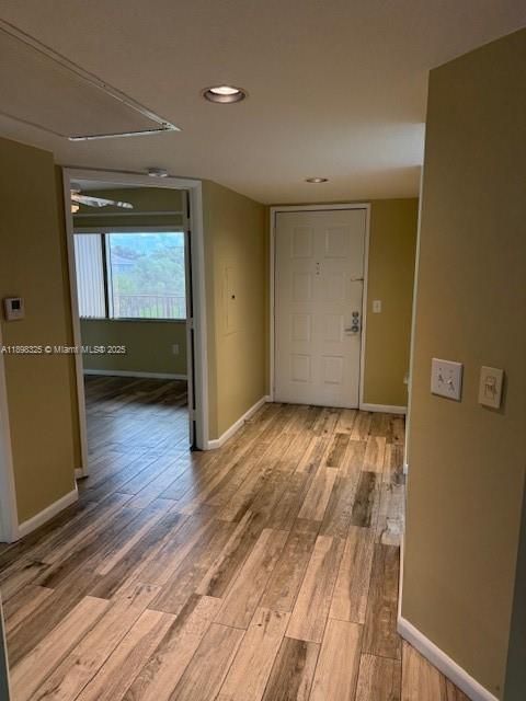 For Rent: $2,250 (2 beds, 2 baths, 1207 Square Feet)