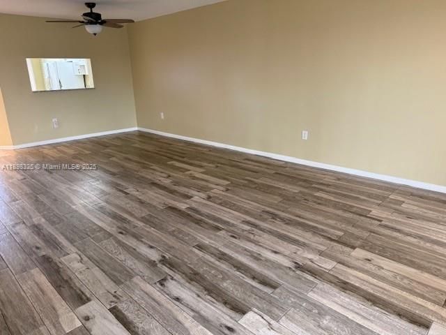 For Rent: $2,250 (2 beds, 2 baths, 1207 Square Feet)