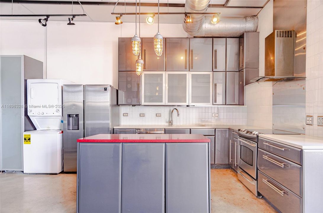 For Rent: $5,500 (0 beds, 0 baths, 0 Square Feet)