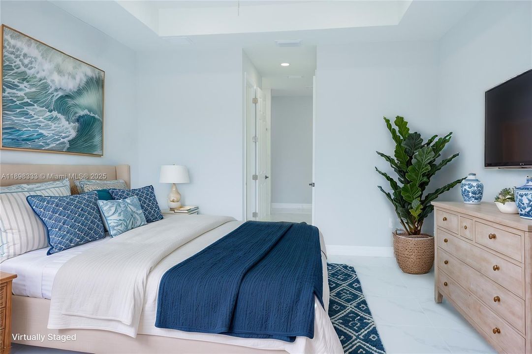 Active With Contract: $375,000 (4 beds, 2 baths, 1842 Square Feet)