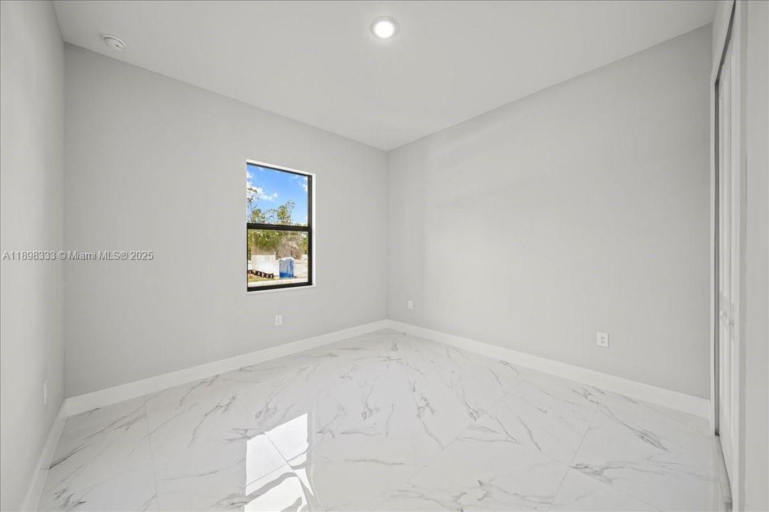 Active With Contract: $375,000 (4 beds, 2 baths, 1842 Square Feet)