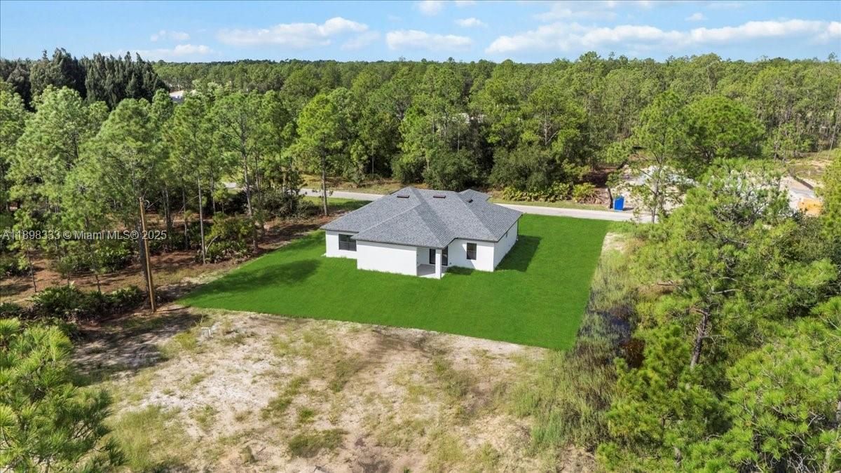 Active With Contract: $375,000 (4 beds, 2 baths, 1842 Square Feet)