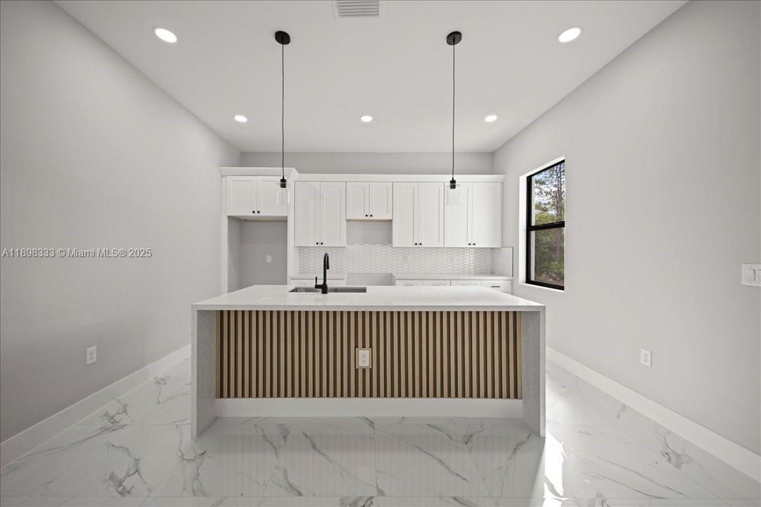 Active With Contract: $375,000 (4 beds, 2 baths, 1842 Square Feet)