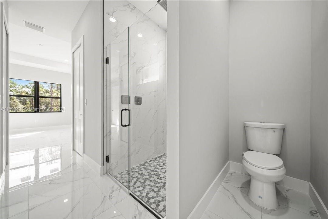 Active With Contract: $375,000 (4 beds, 2 baths, 1842 Square Feet)