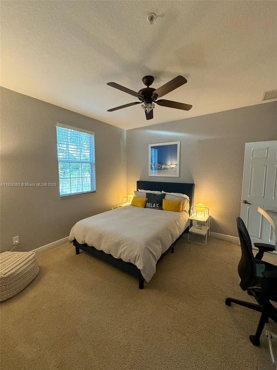 For Rent: $3,250 (3 beds, 3 baths, 1745 Square Feet)