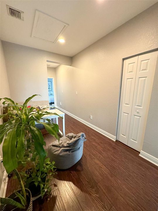 For Rent: $3,250 (3 beds, 3 baths, 1745 Square Feet)