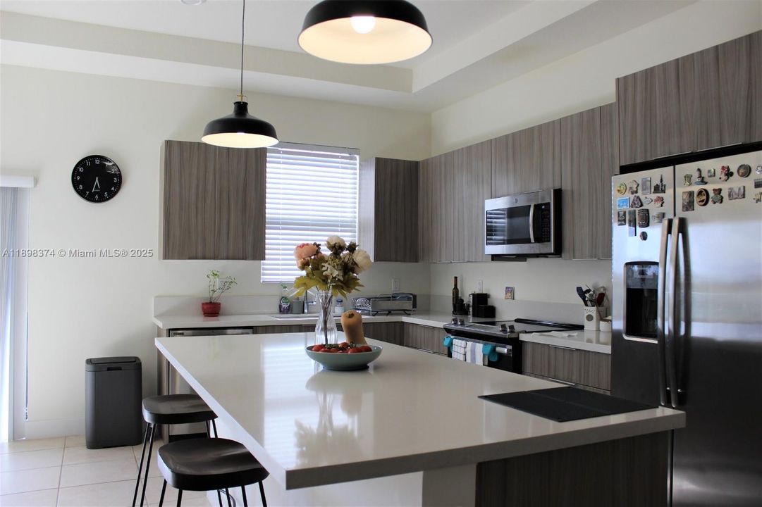 For Sale: $449,900 (3 beds, 2 baths, 1345 Square Feet)