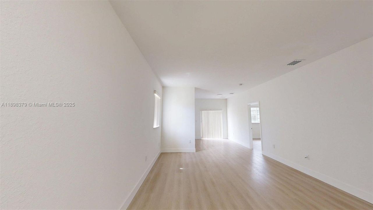 На продажу: $254,000 (3 спален, 2 ванн, 1194 Квадратных фут)