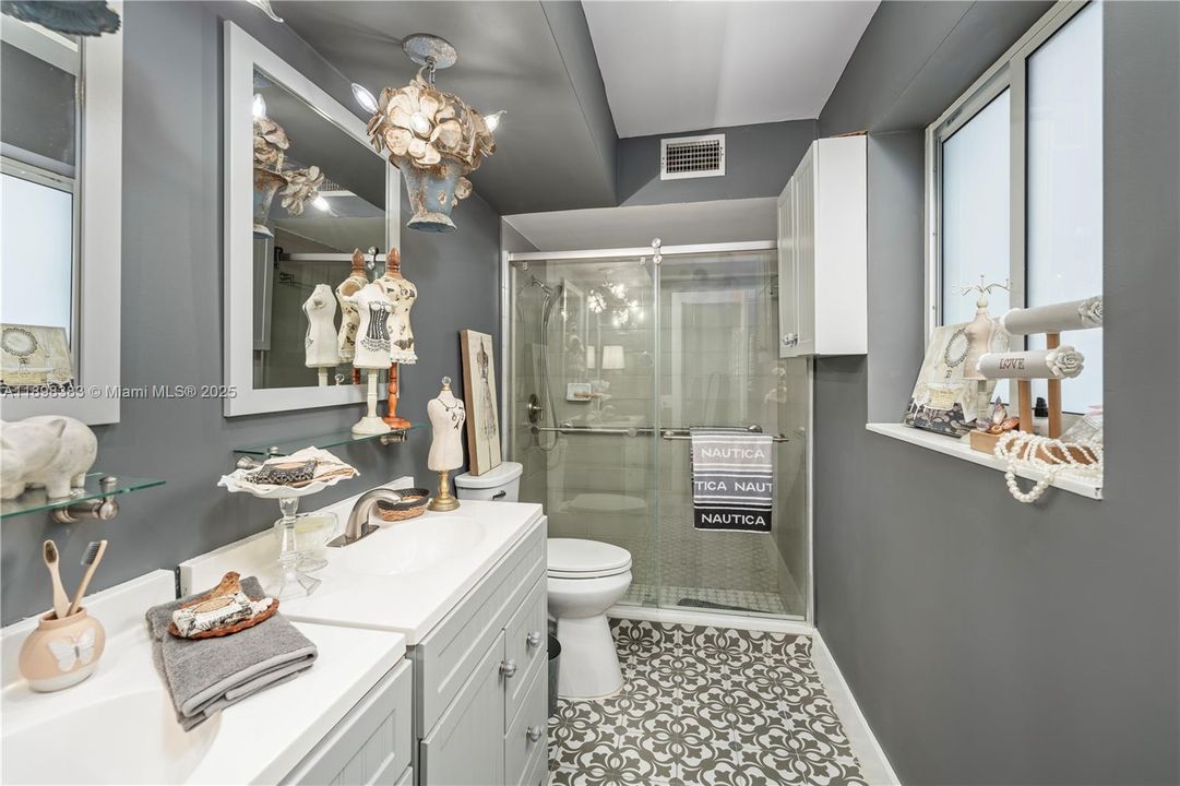 待售: $859,000 (3 贝兹, 2 浴室, 2306 平方英尺)