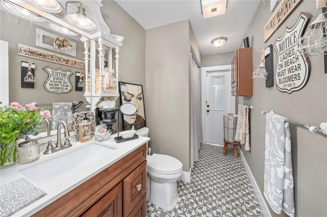 待售: $859,000 (3 贝兹, 2 浴室, 2306 平方英尺)