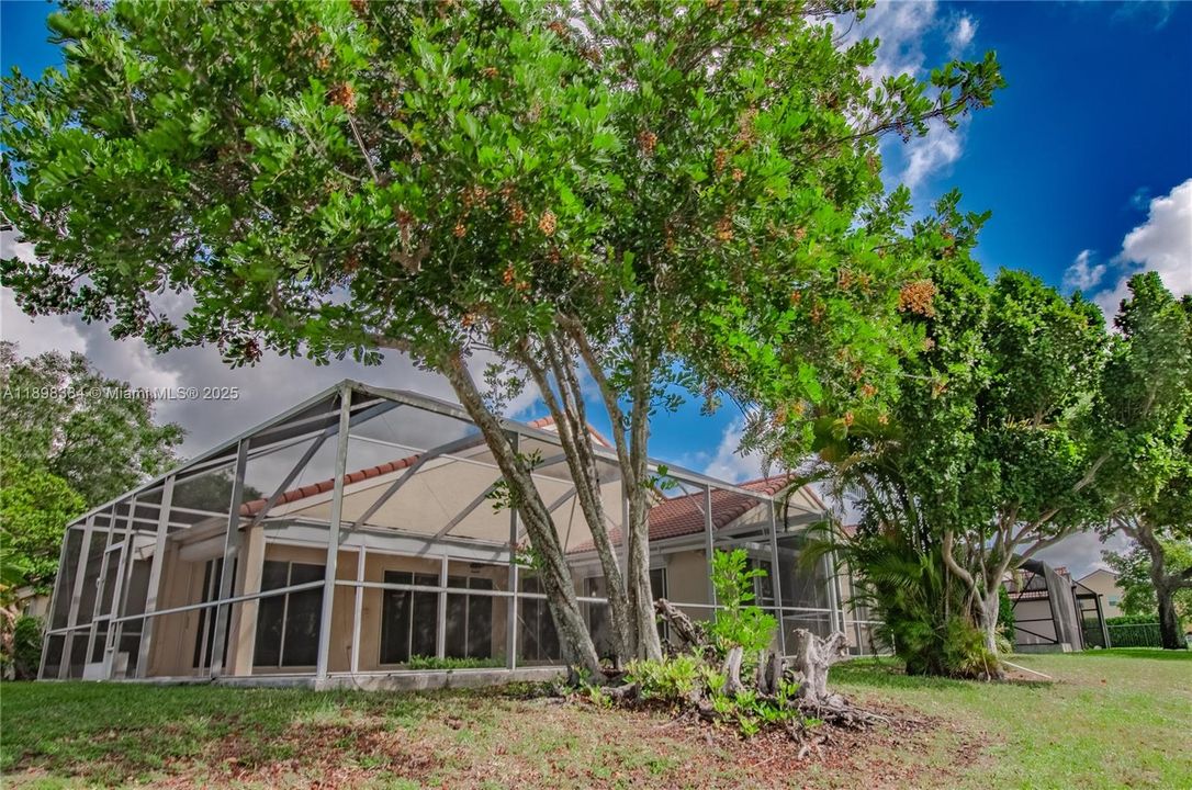 For Rent: $5,500 (4 beds, 3 baths, 2356 Square Feet)