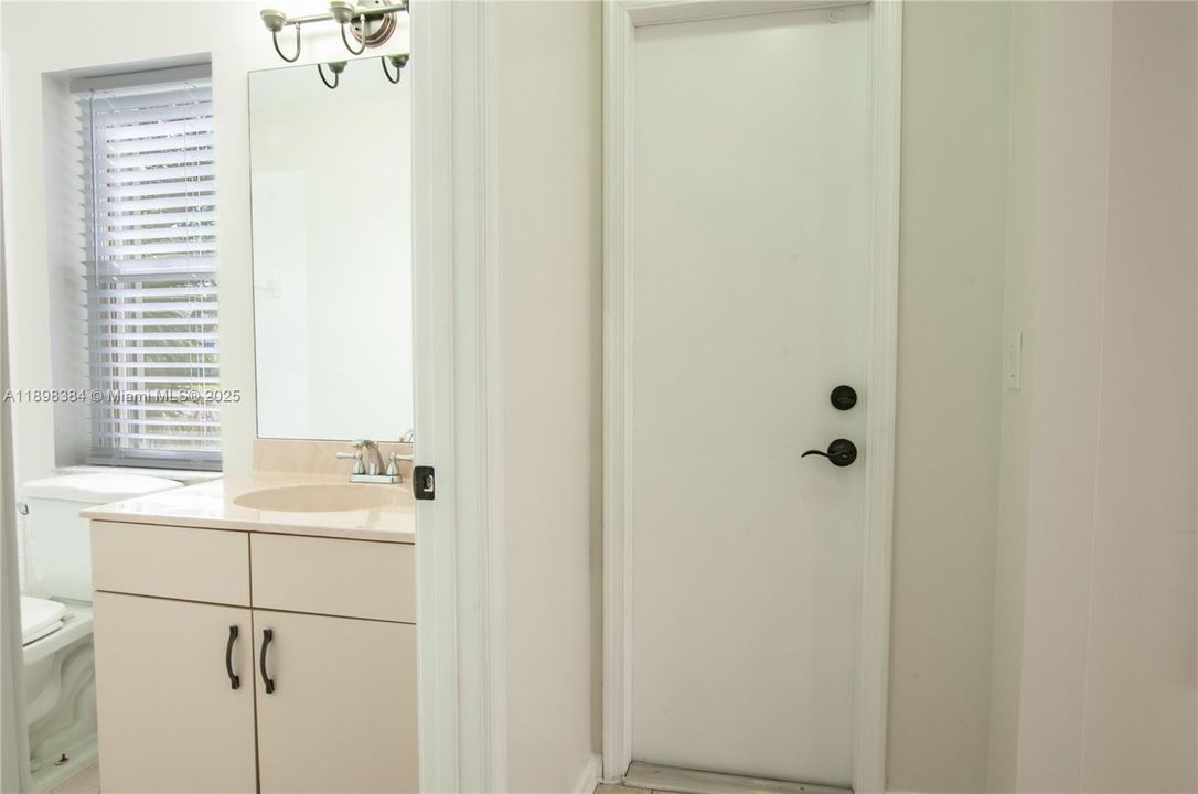 For Rent: $5,500 (4 beds, 3 baths, 2356 Square Feet)