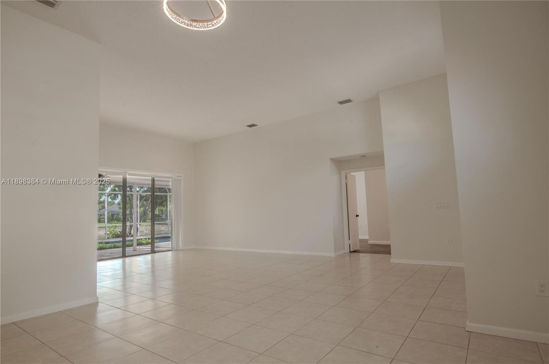 For Rent: $5,500 (4 beds, 3 baths, 2356 Square Feet)