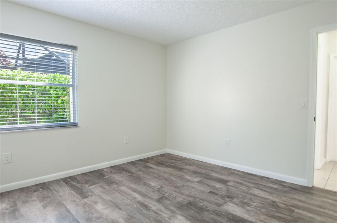 For Rent: $5,500 (4 beds, 3 baths, 2356 Square Feet)