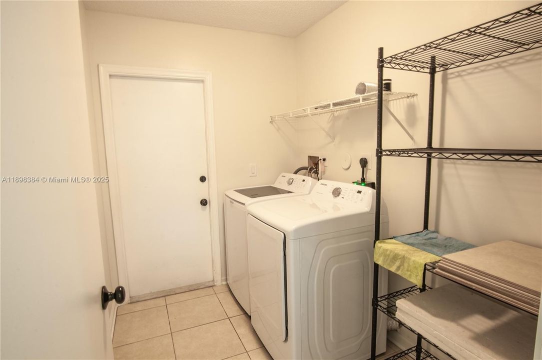 For Rent: $5,500 (4 beds, 3 baths, 2356 Square Feet)