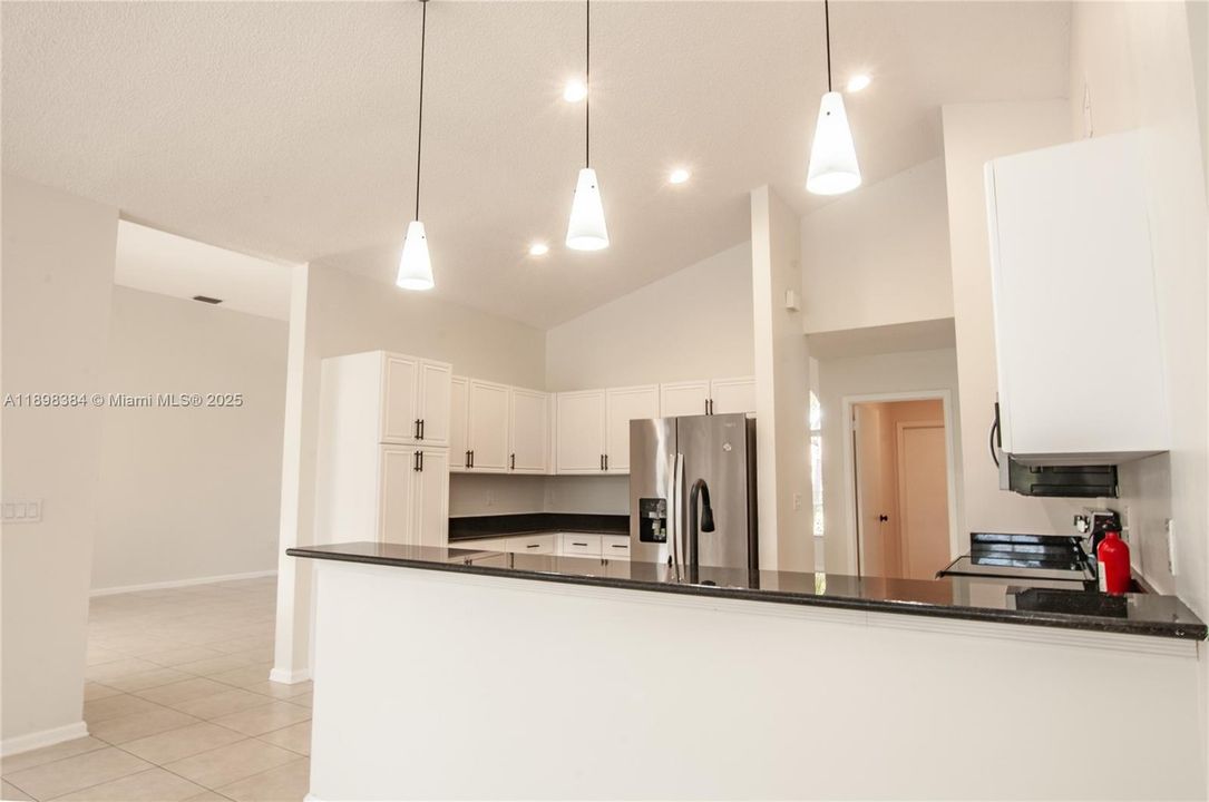 For Rent: $5,500 (4 beds, 3 baths, 2356 Square Feet)