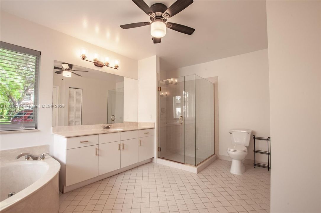 For Rent: $5,500 (4 beds, 3 baths, 2356 Square Feet)