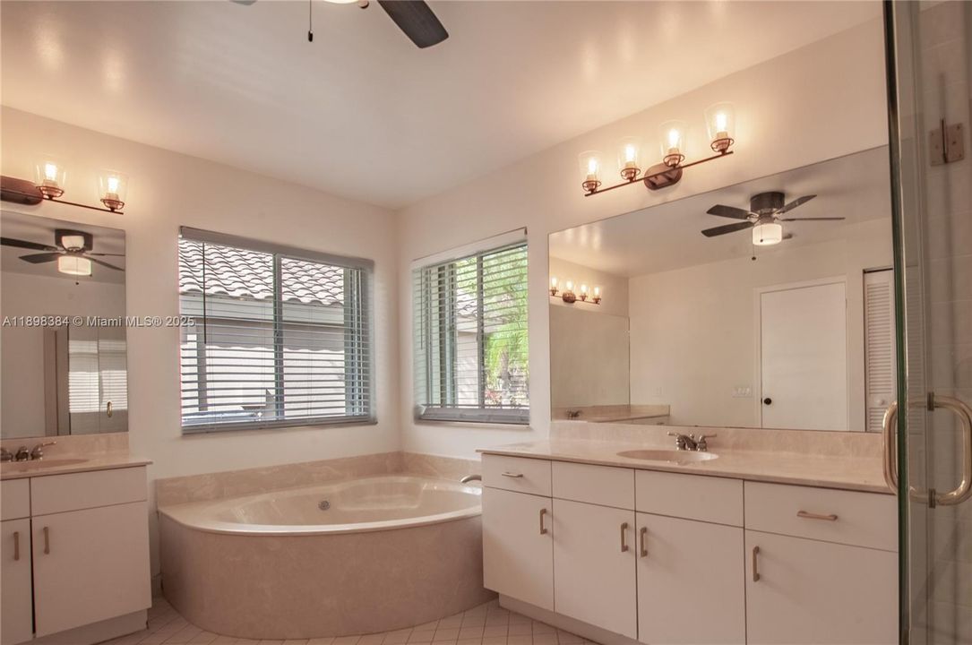 For Rent: $5,500 (4 beds, 3 baths, 2356 Square Feet)