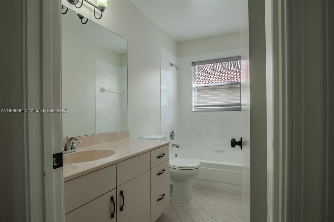 For Rent: $5,500 (4 beds, 3 baths, 2356 Square Feet)