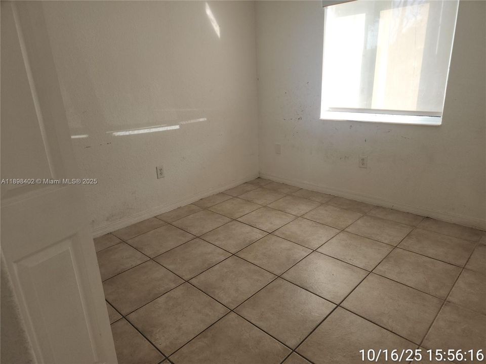 На продажу: $420,000 (3 спален, 2 ванн, 1290 Квадратных фут)