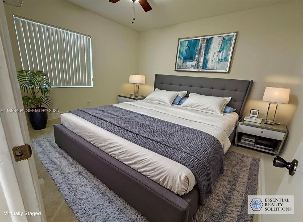 For Sale: $307,500 (2 beds, 2 baths, 1271 Square Feet)