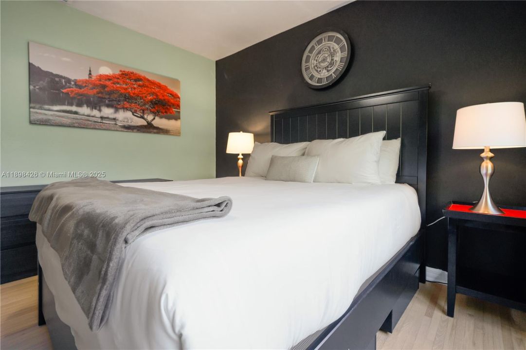 En Renta: $10,000 (4 camas, 2 baños, 2708 Pies cuadrados)