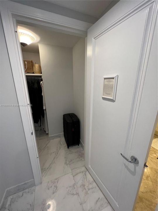 For Rent: $15,300 (2 beds, 2 baths, 1801 Square Feet)