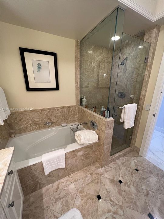 For Rent: $15,300 (2 beds, 2 baths, 1801 Square Feet)