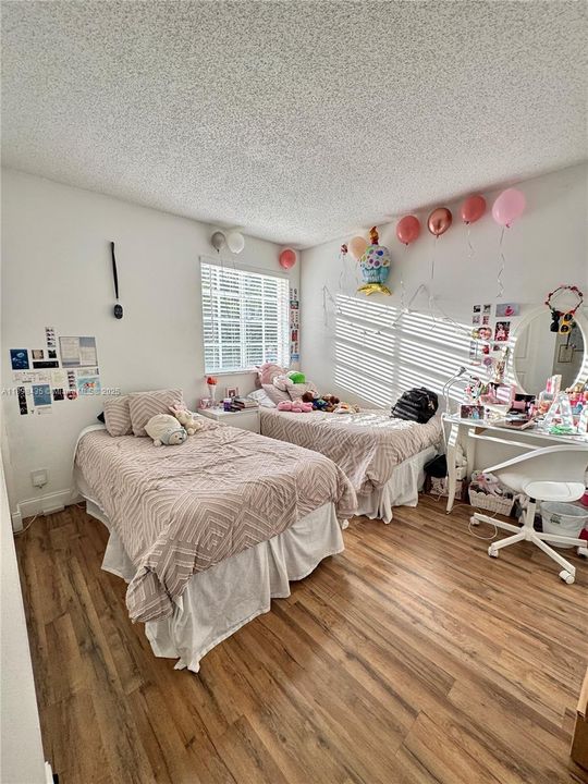 For Rent: $3,600 (3 beds, 2 baths, 1443 Square Feet)