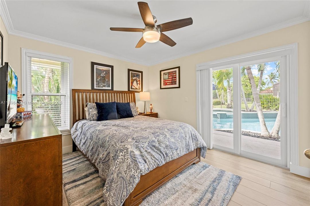 For Sale: $1,099,000 (4 beds, 2 baths, 2370 Square Feet)