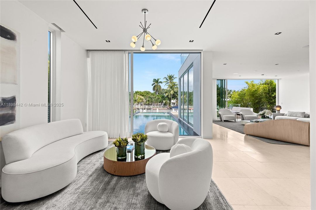 For Sale: $9,249,000 (4 beds, 4 baths, 4257 Square Feet)