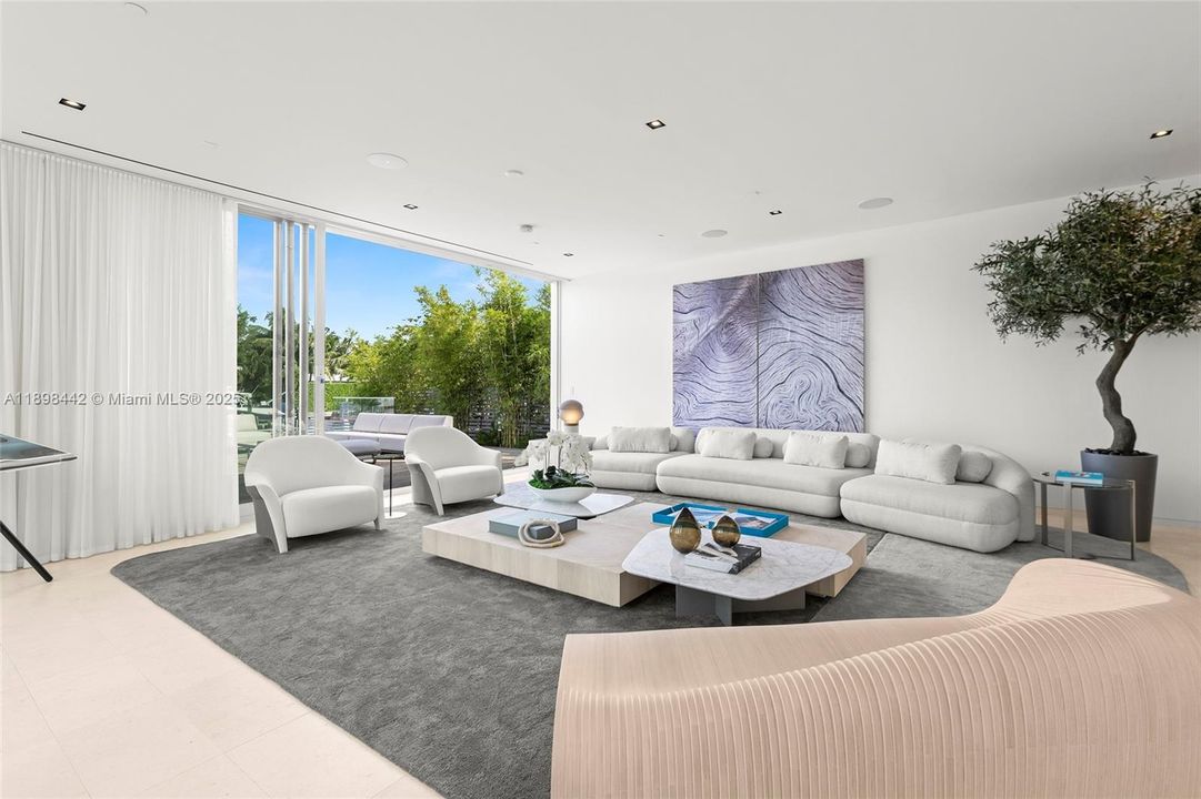 For Sale: $9,249,000 (4 beds, 4 baths, 4257 Square Feet)