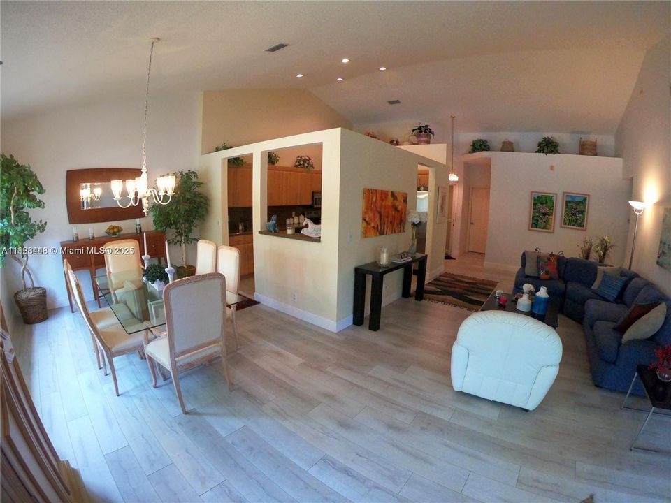 For Rent: $3,500 (3 beds, 2 baths, 1747 Square Feet)